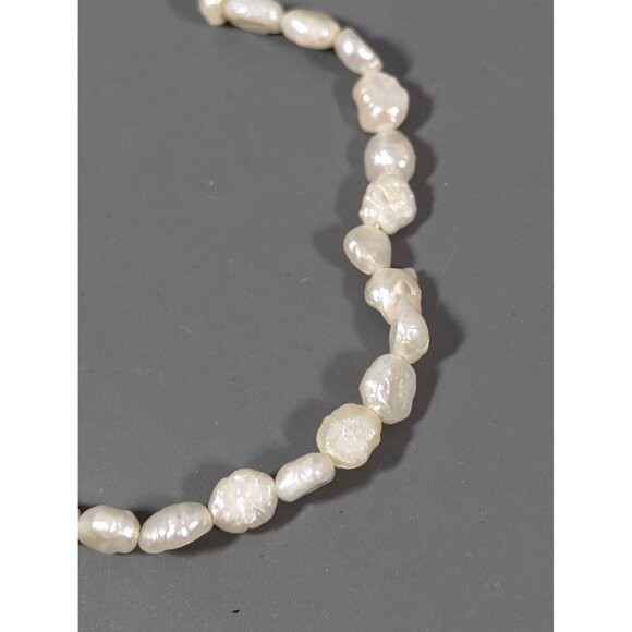 Vintage Freshwater Pearl Single Strand Necklace Classic 16" - Picture 3 of 7